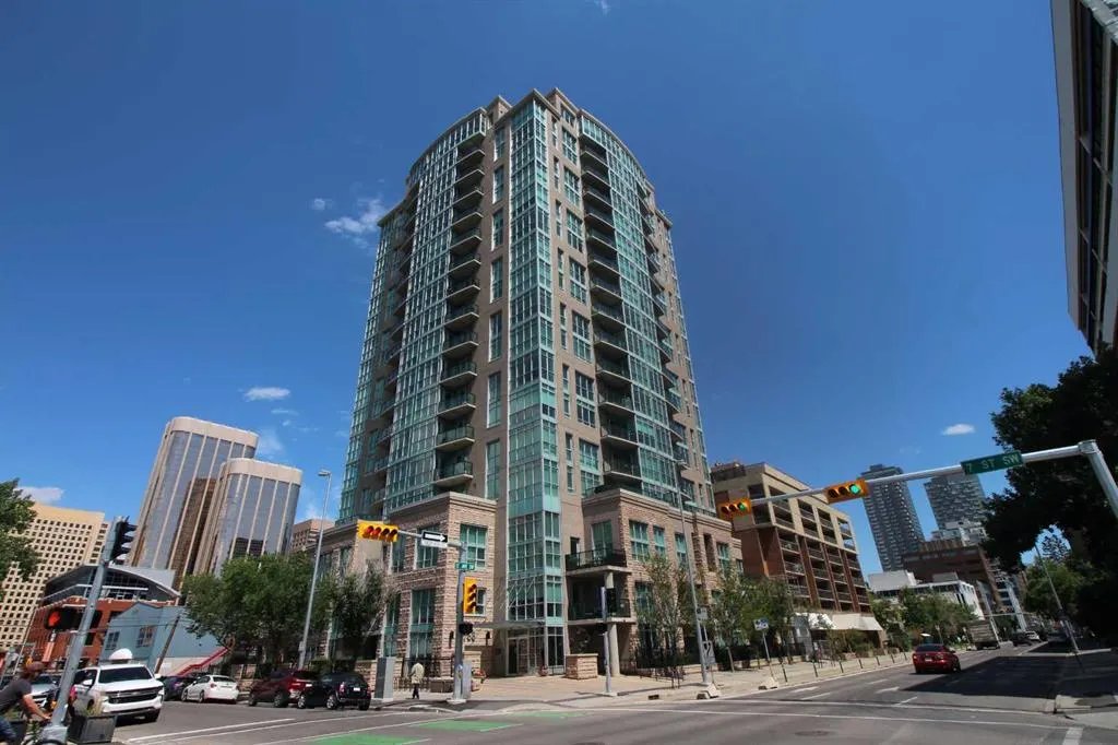 788 12 Avenue SW, #706