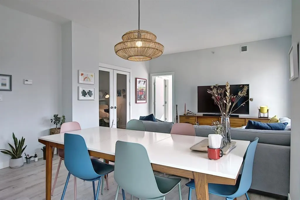 788 12 Avenue SW, #706