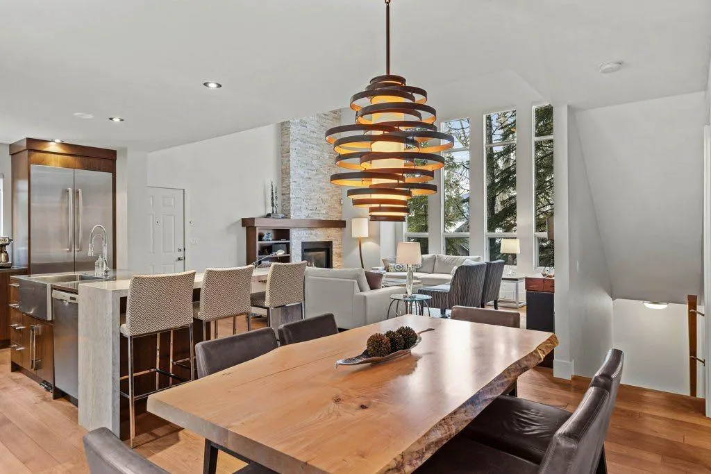136 Silvertip Ridge, #4