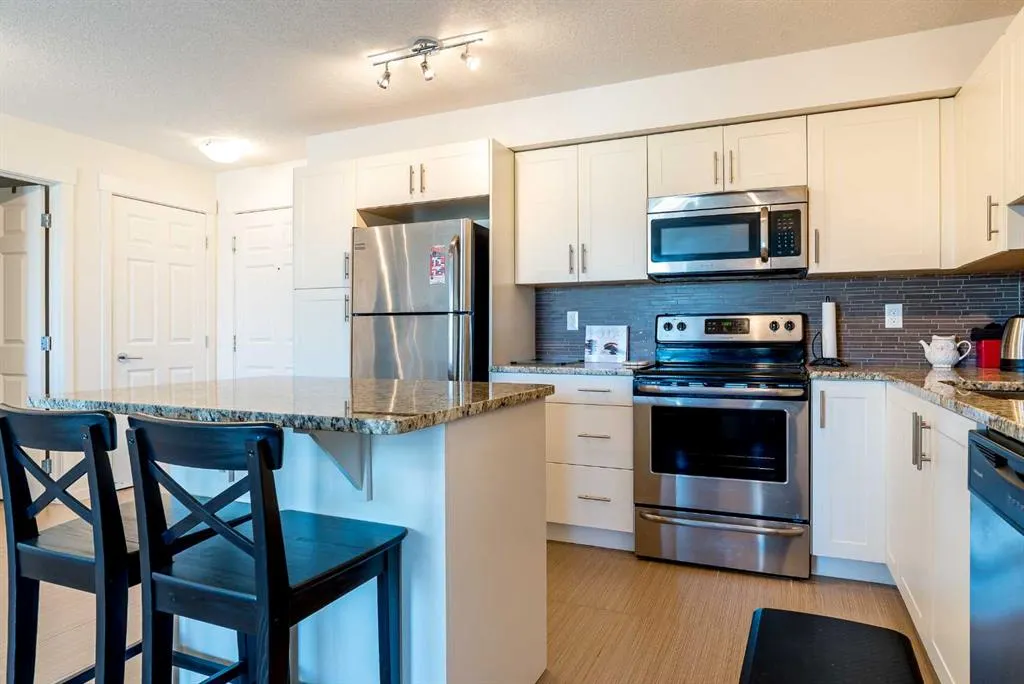 99 Copperstone Park SE, #1208