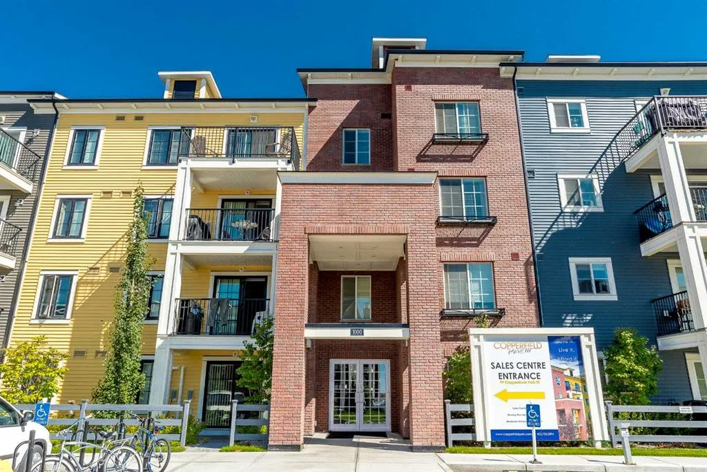 99 Copperstone Park SE, #1208