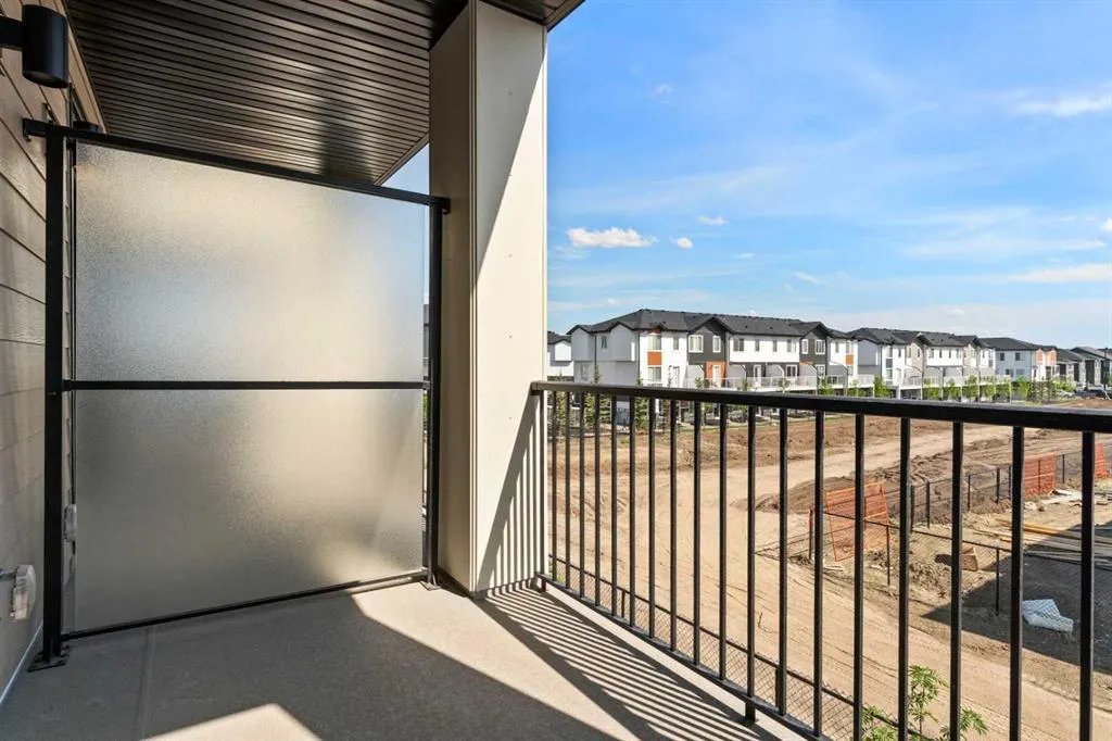 285 Chelsea Court, #114