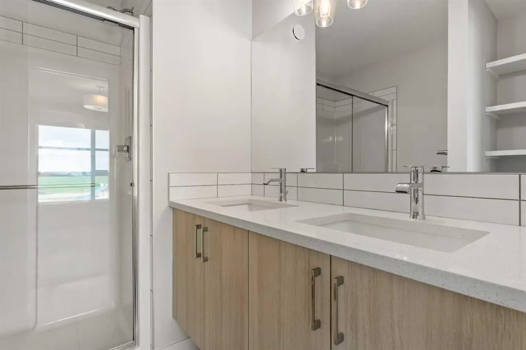 285 Chelsea Court, #114