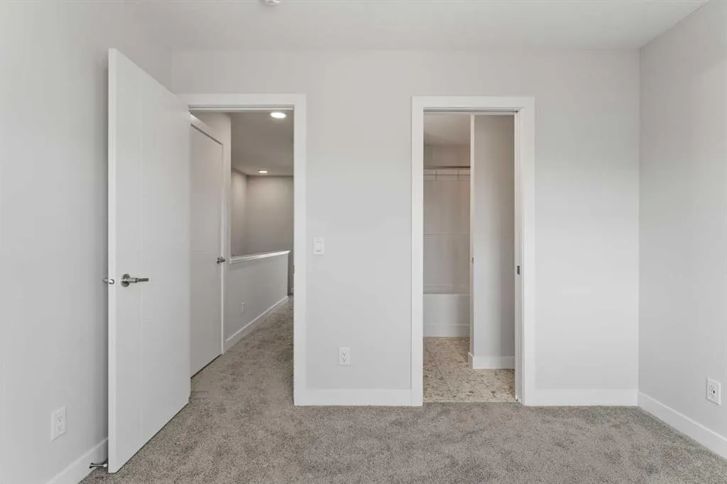 285 Chelsea Court, #114