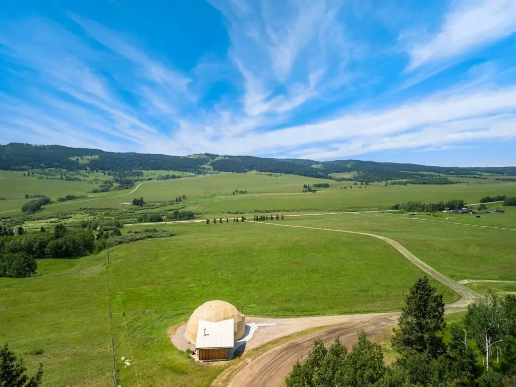 272240 Grand Valley Road