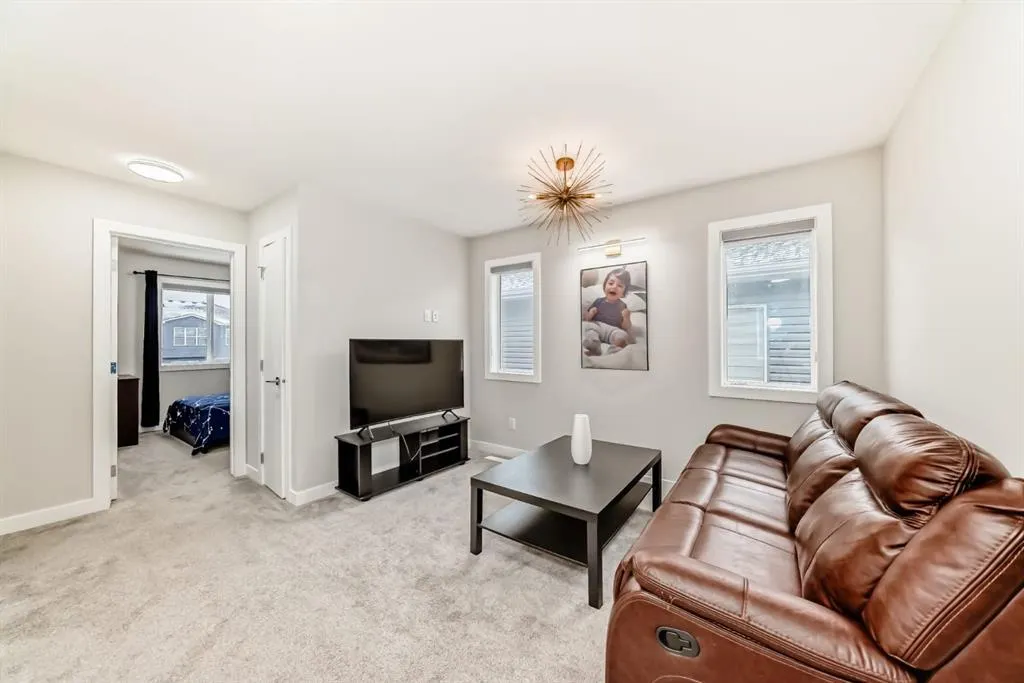 226 chelsea Heath