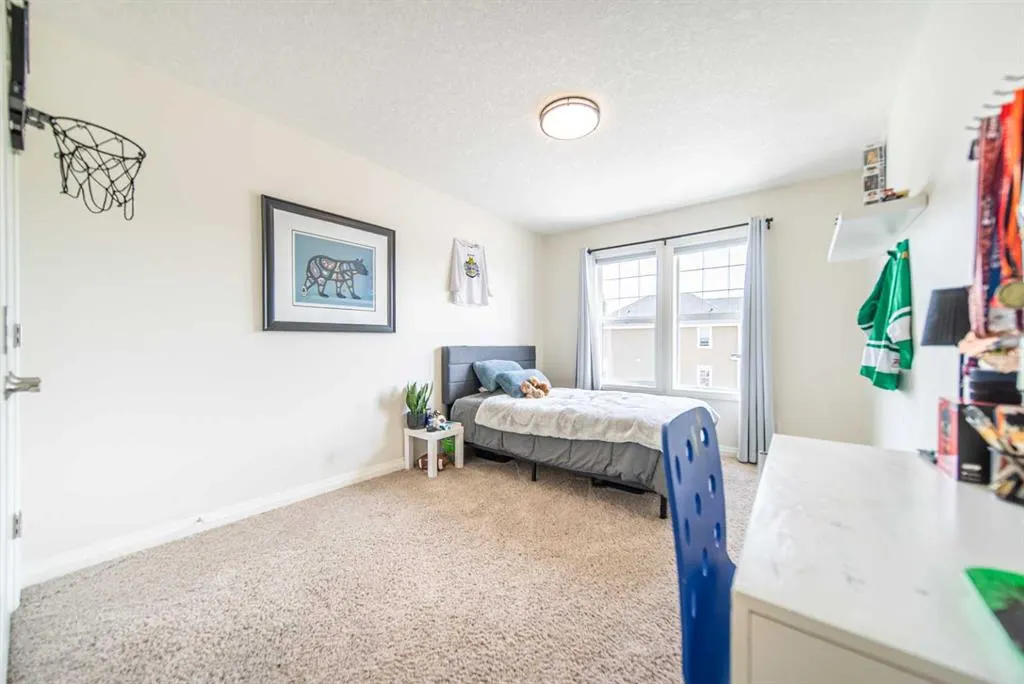 27 Sunset Park