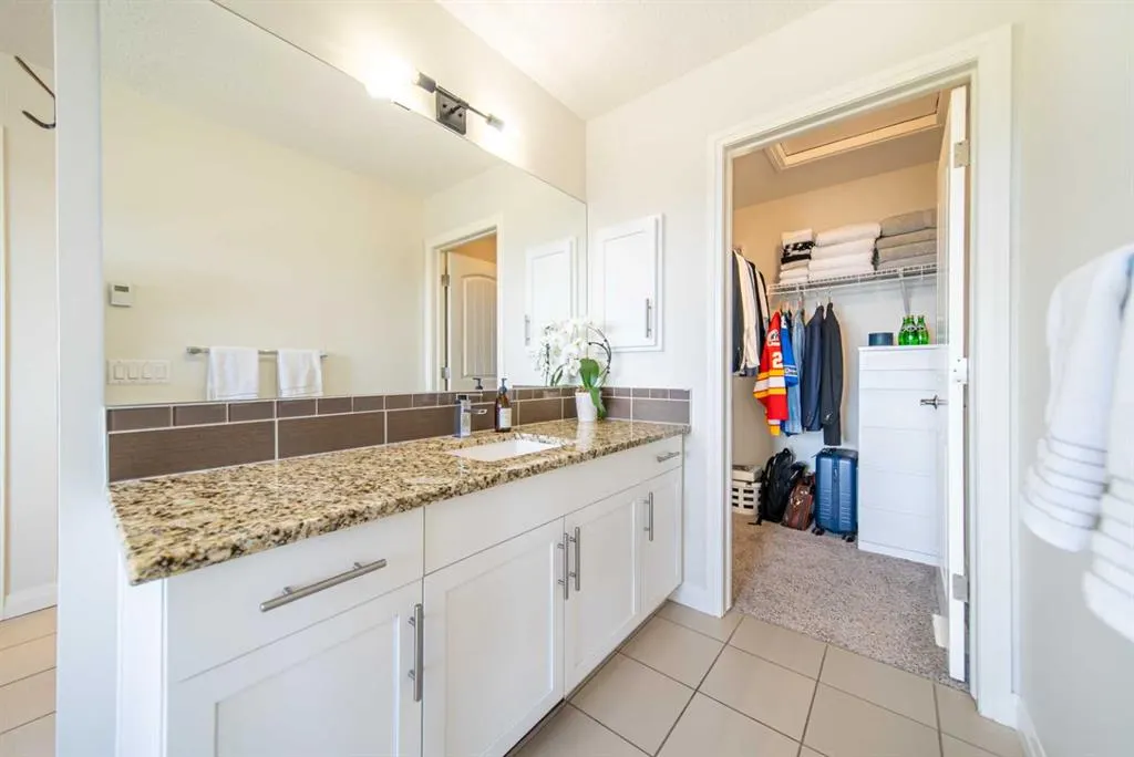 27 Sunset Park