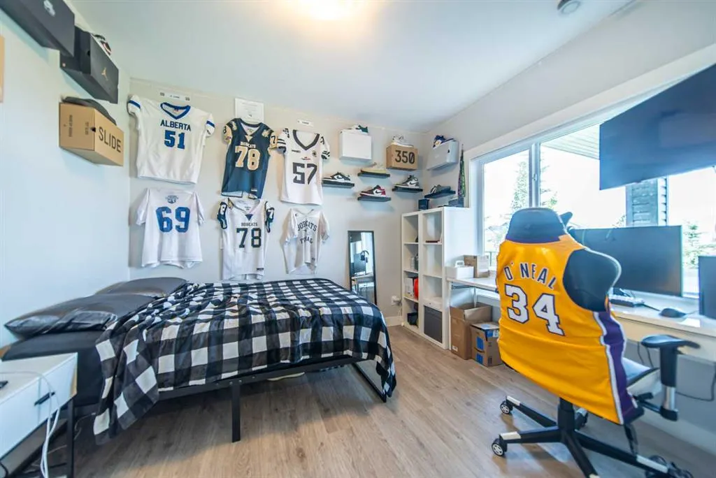 27 Sunset Park