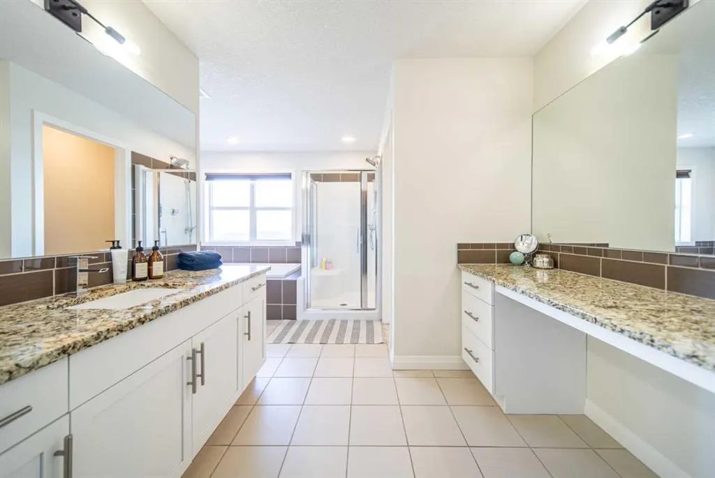 27 Sunset Park