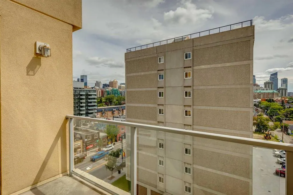1110 3 Avenue NW, #707