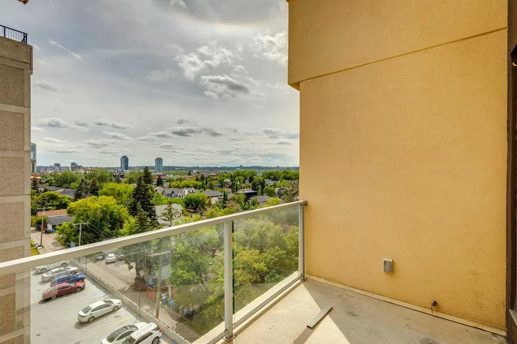 1110 3 Avenue NW, #707