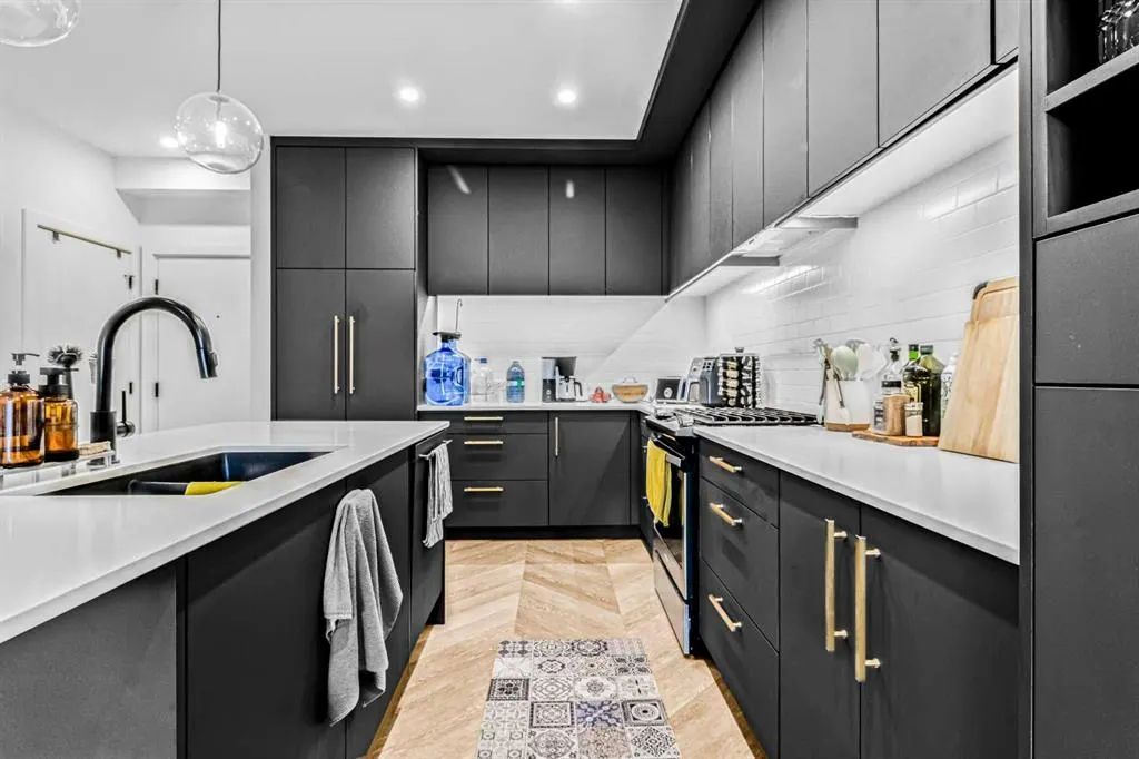 4275 Norford Avenue NW, #319