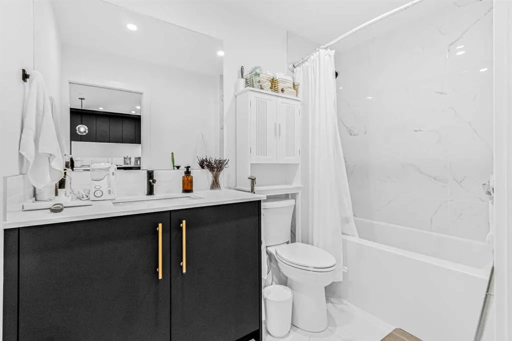 4275 Norford Avenue NW, #319