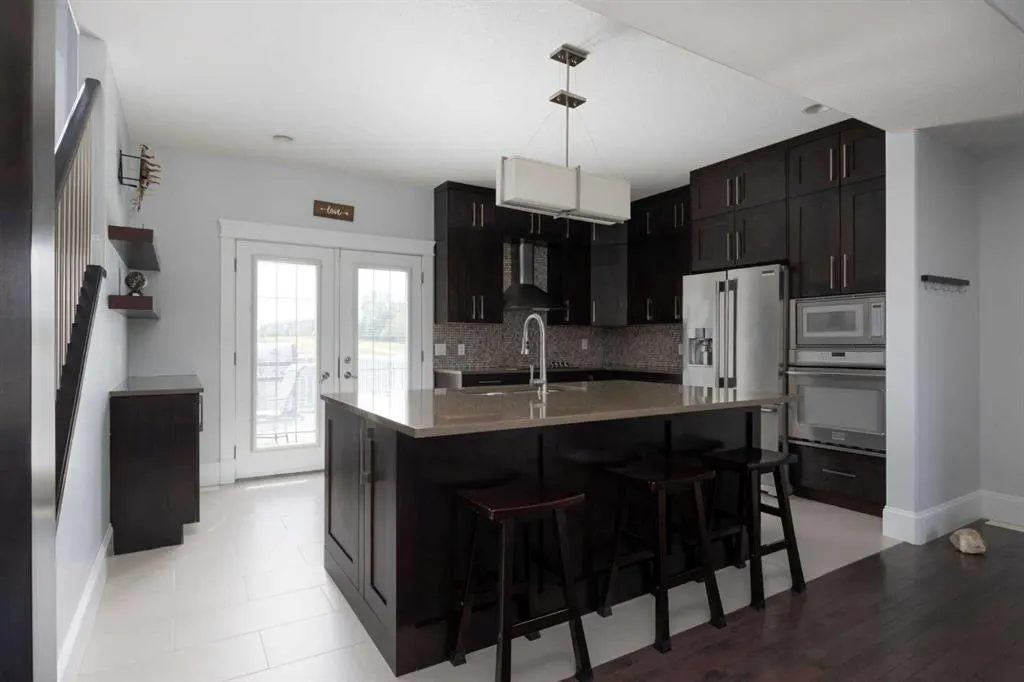 312 Gravelstone Road