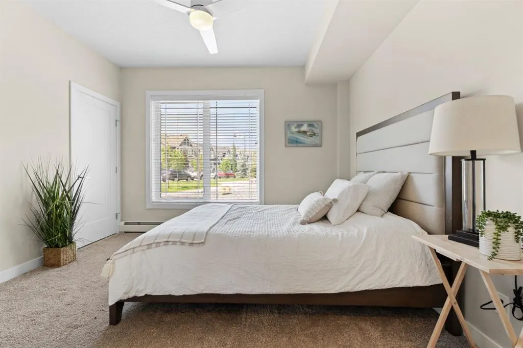 100 Auburn Meadows Manor SE, #111
