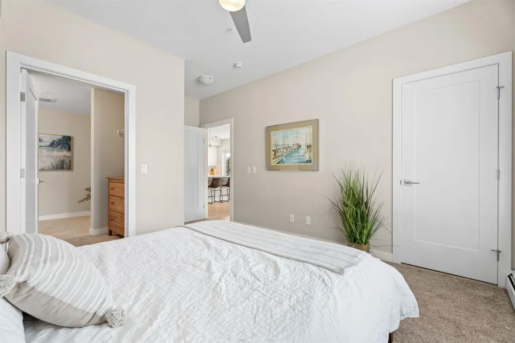 100 Auburn Meadows Manor SE, #111