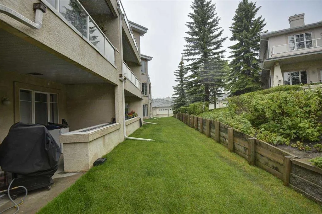 108 Edgeridge Terrace NW, #109
