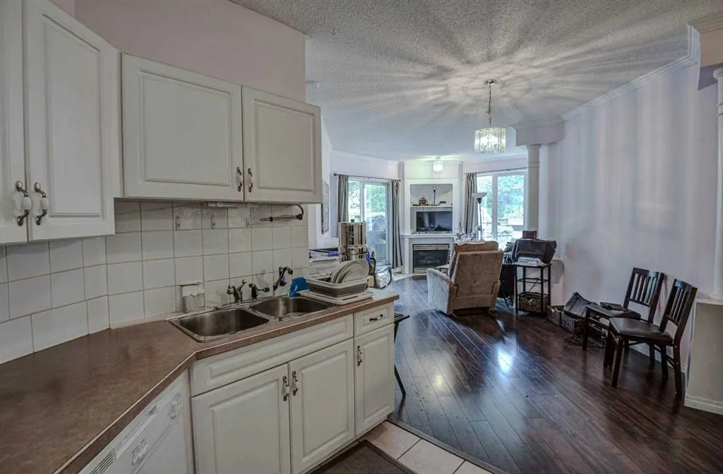 108 Edgeridge Terrace NW, #109