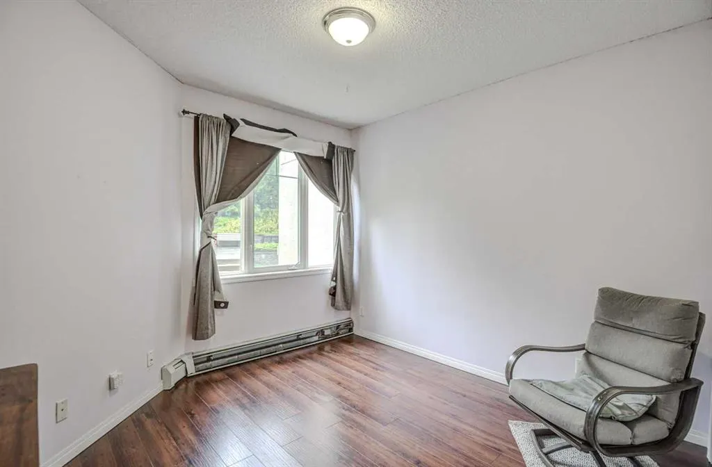 108 Edgeridge Terrace NW, #109