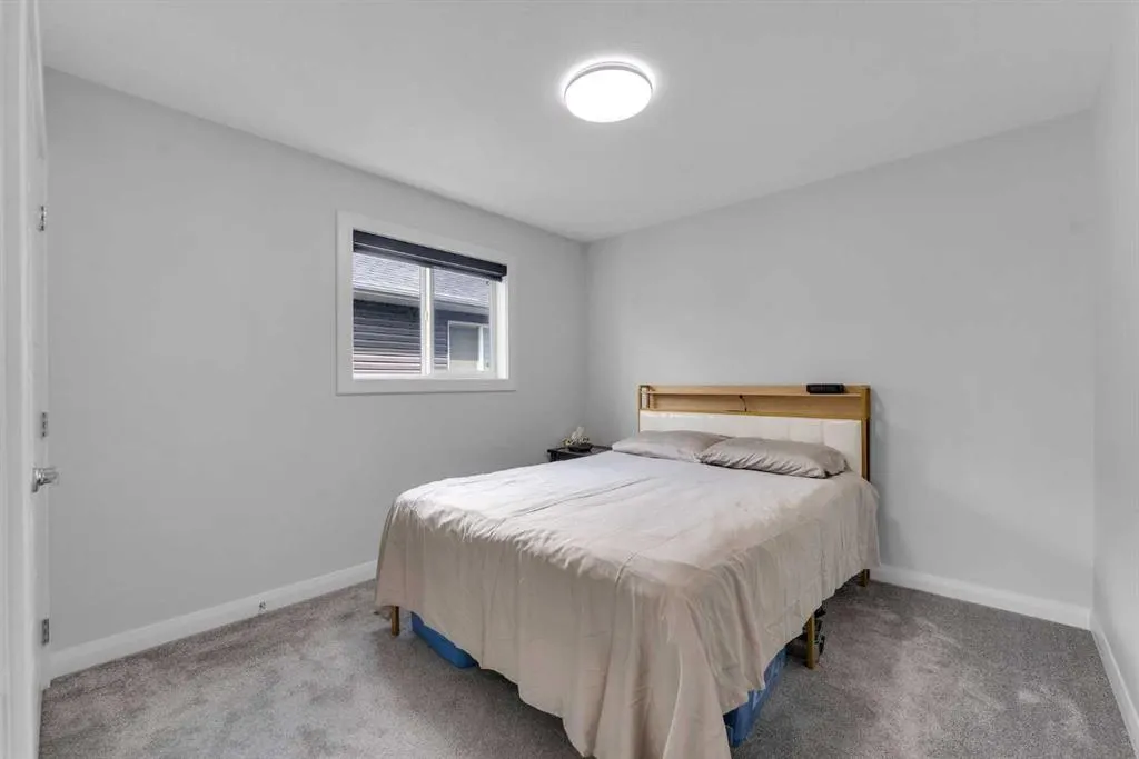 383 Dawson Harbour Court