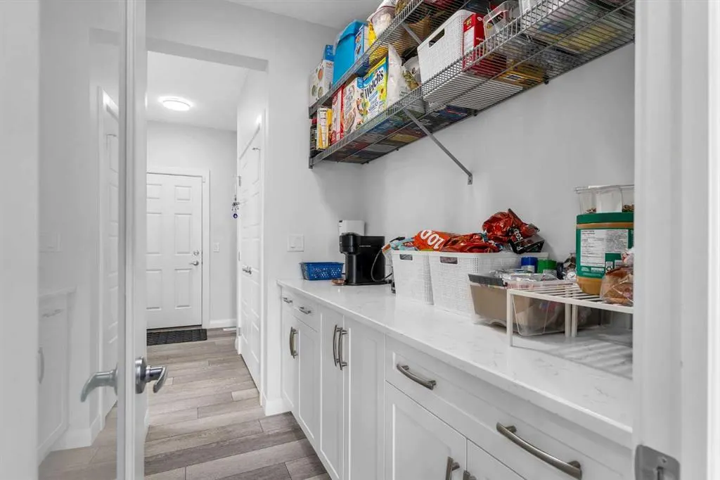 383 Dawson Harbour Court