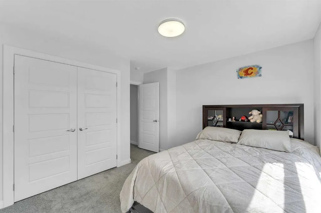 383 Dawson Harbour Court