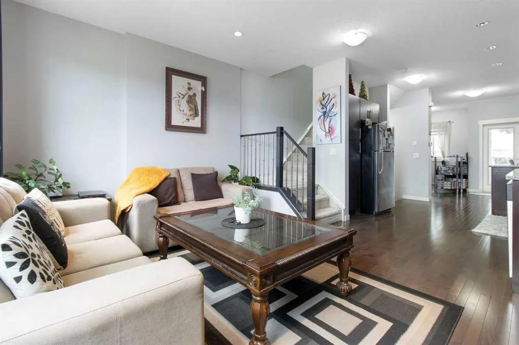 248 Kinniburgh Boulevard, #44