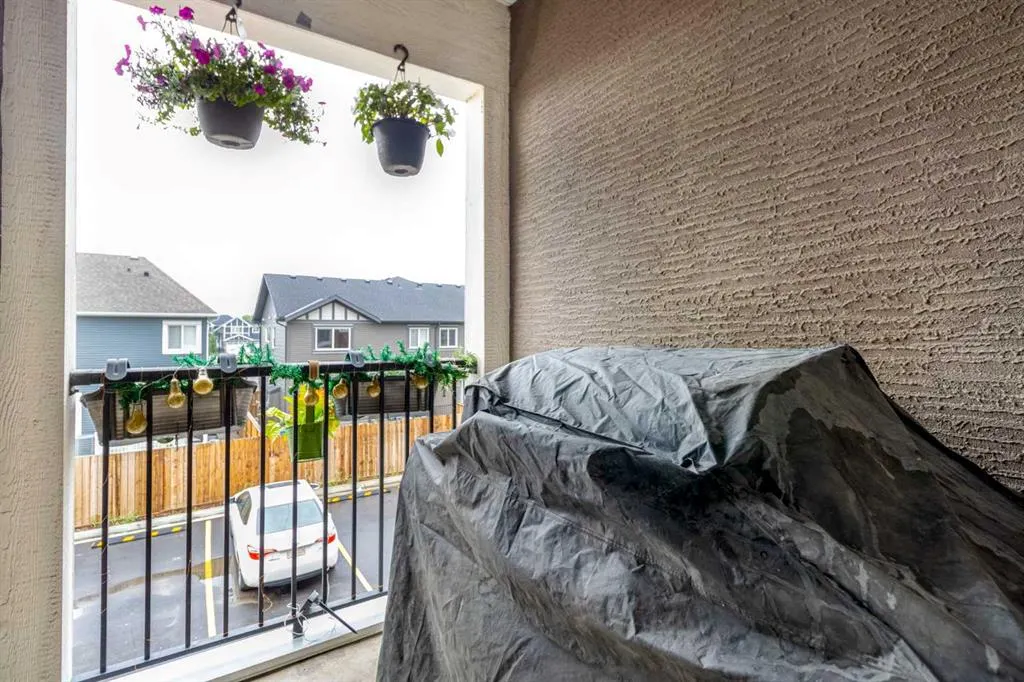 248 Kinniburgh Boulevard, #44