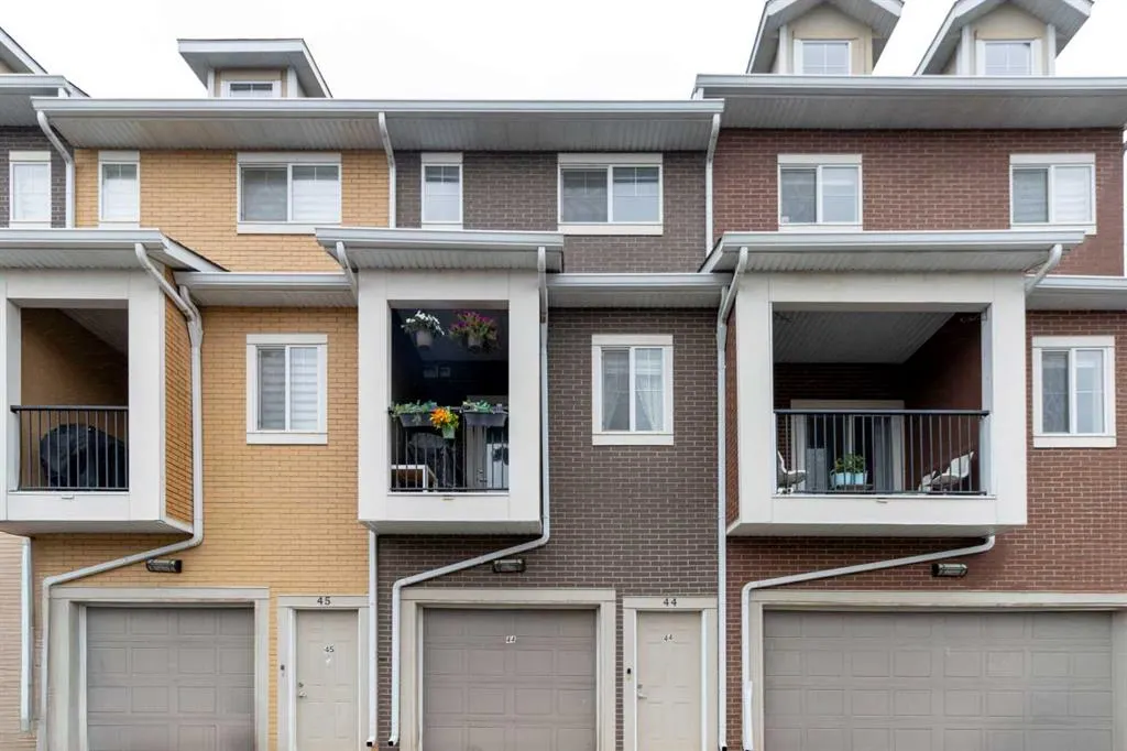 248 Kinniburgh Boulevard, #44
