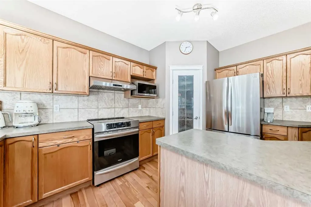 120 Oakmere Way