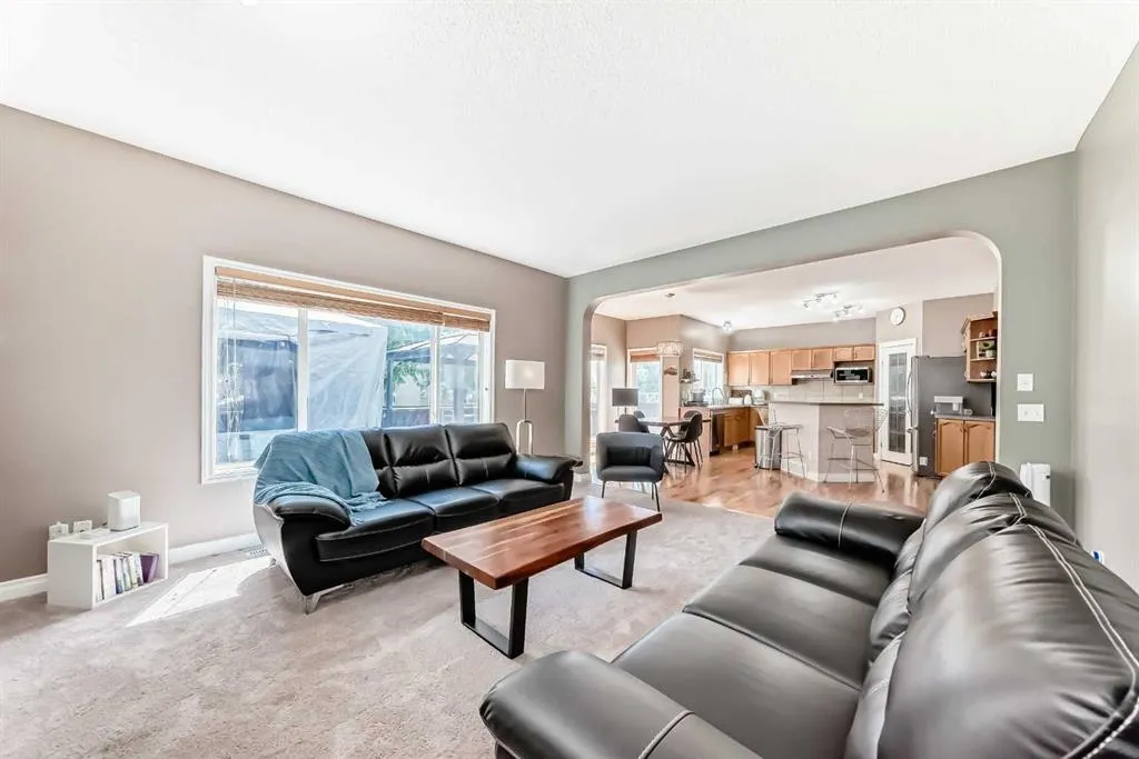 120 Oakmere Way