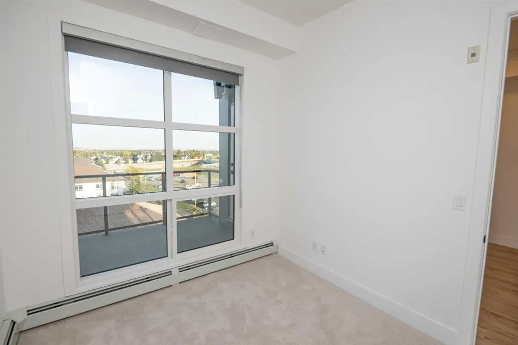 330 Dieppe Drive SW, #414