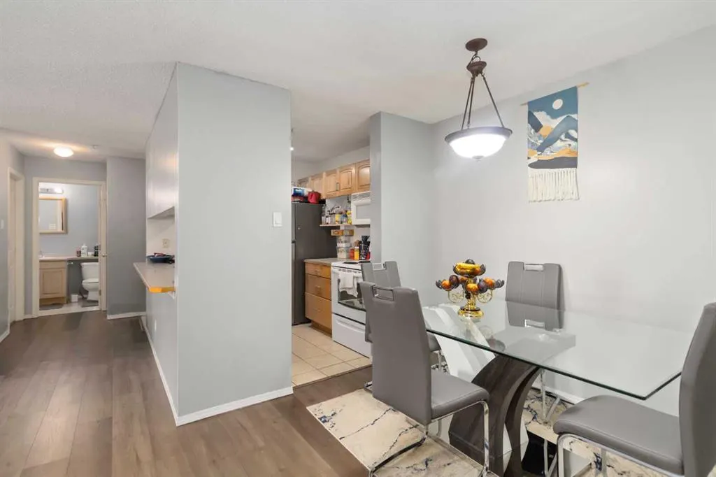 200 Richard Street, #338