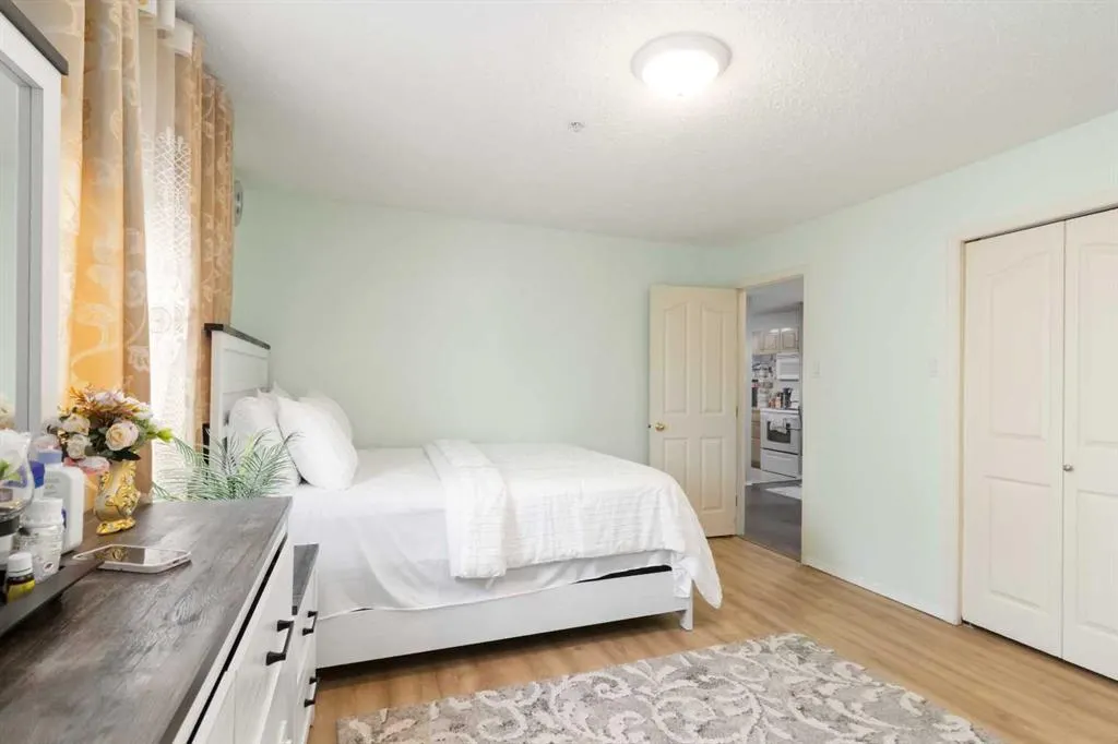 200 Richard Street, #338