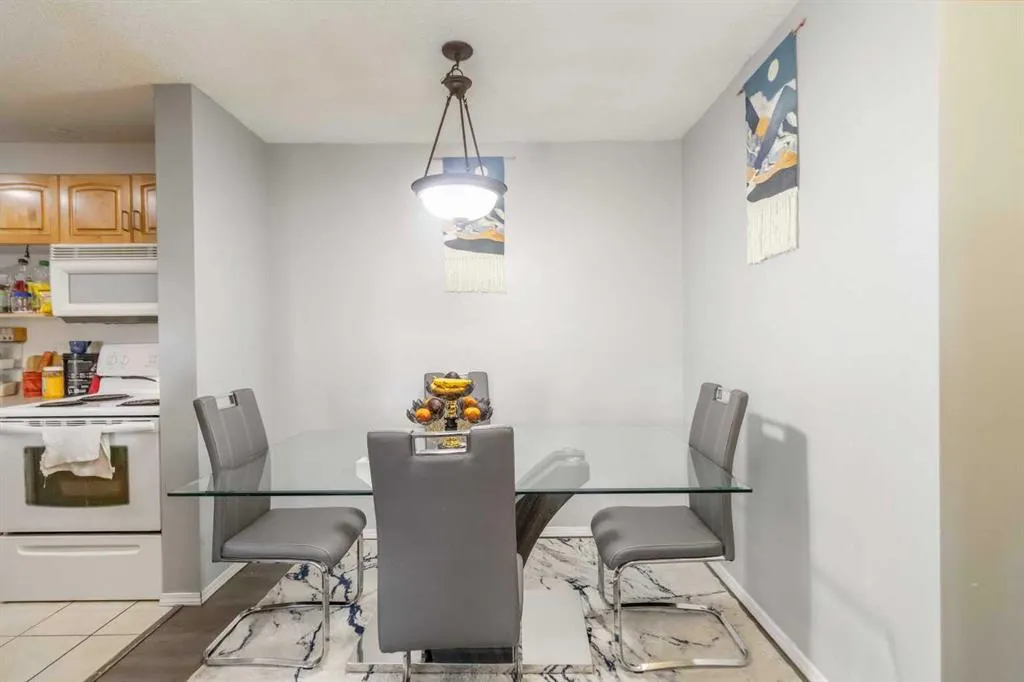 200 Richard Street, #338