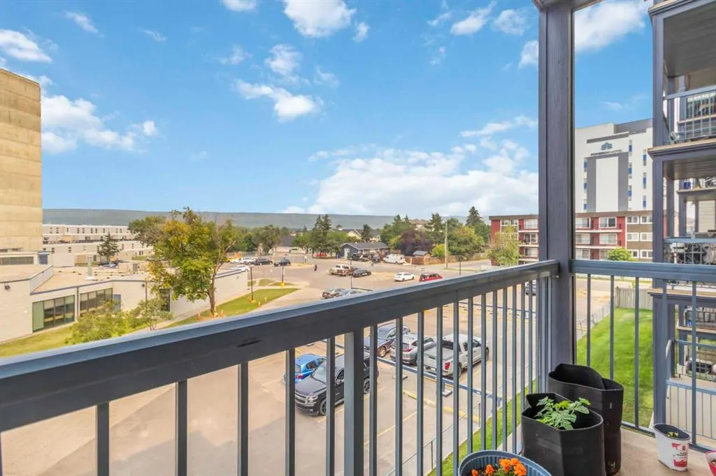 200 Richard Street, #338