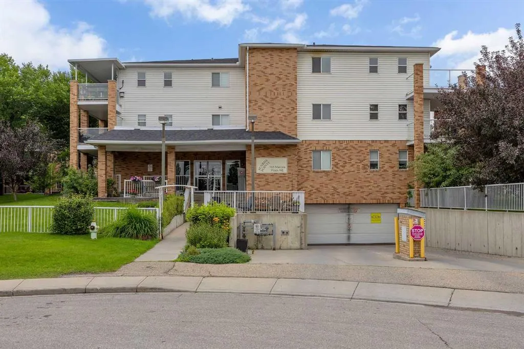 165 Manora Place NE, #306