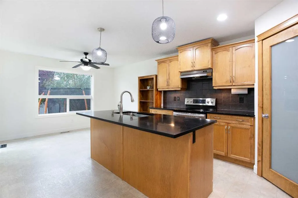 373 Brightonstone Green SE