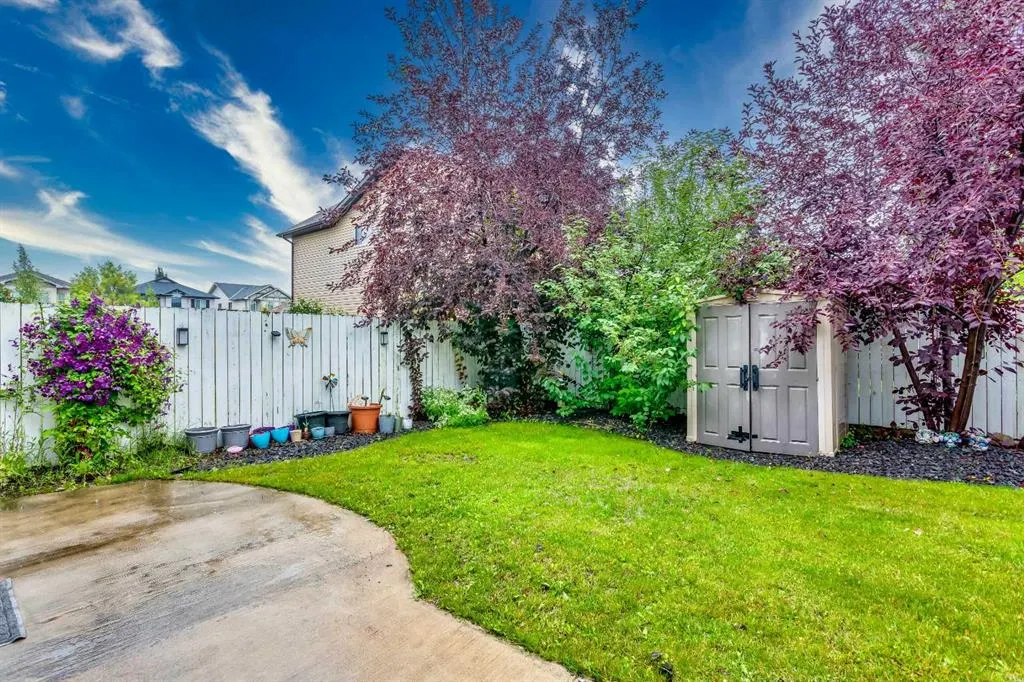373 Brightonstone Green SE