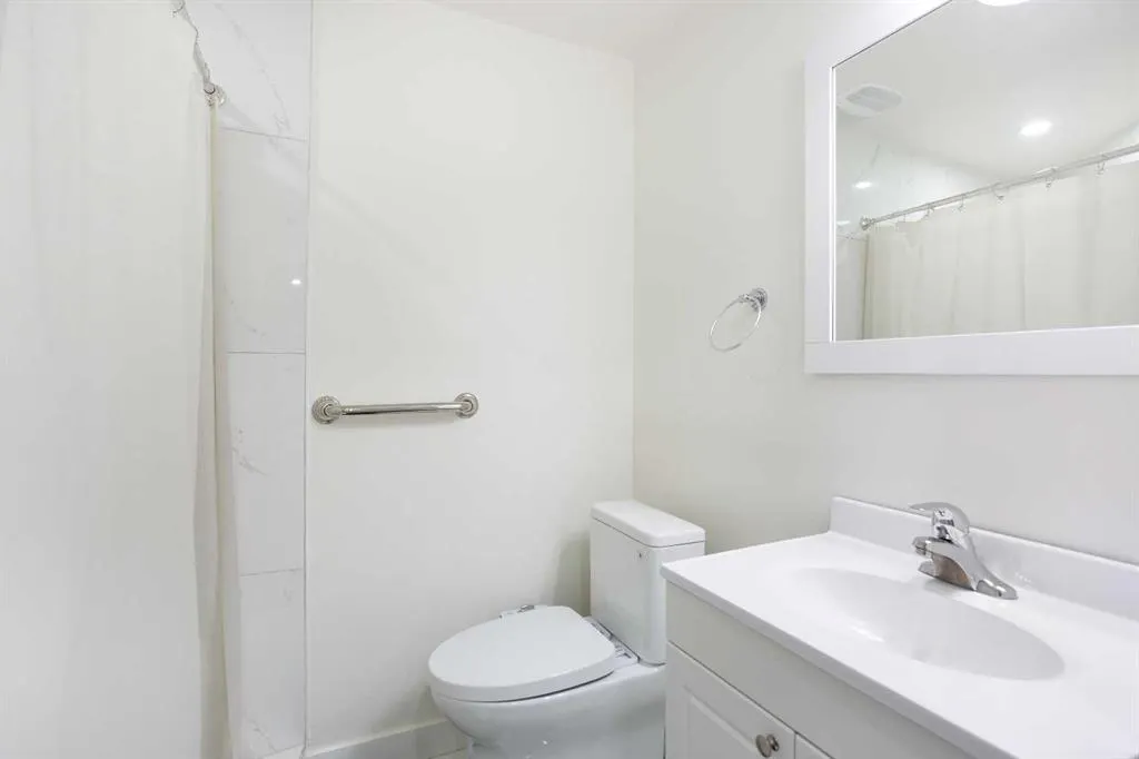 373 Brightonstone Green SE