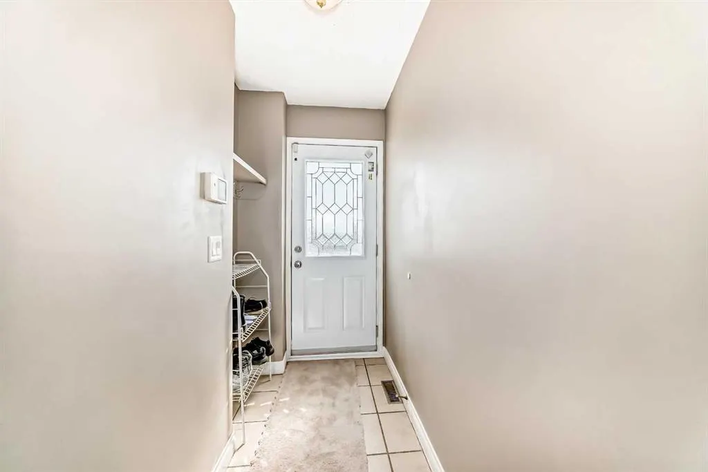 32 Radcliffe Bay SE