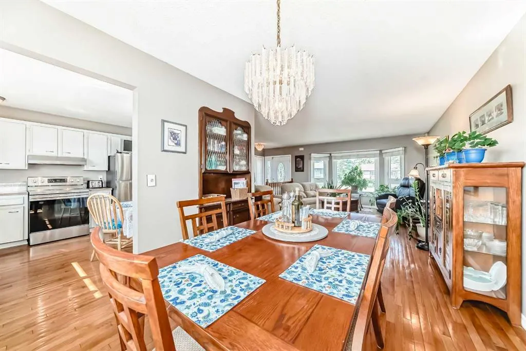 32 Radcliffe Bay SE
