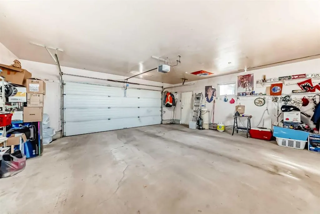 32 Radcliffe Bay SE