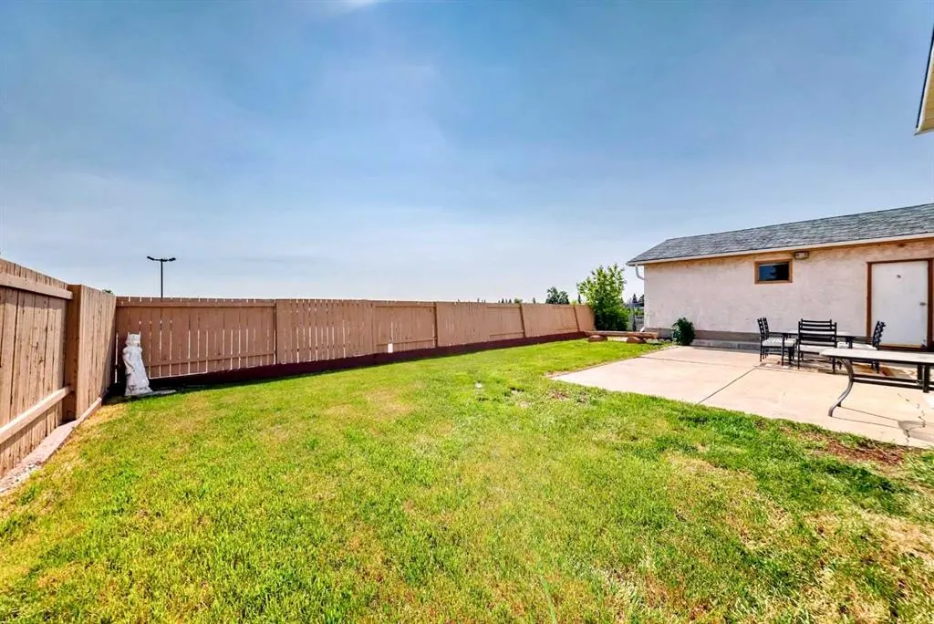 32 Radcliffe Bay SE