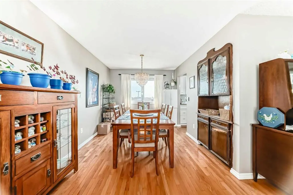 32 Radcliffe Bay SE