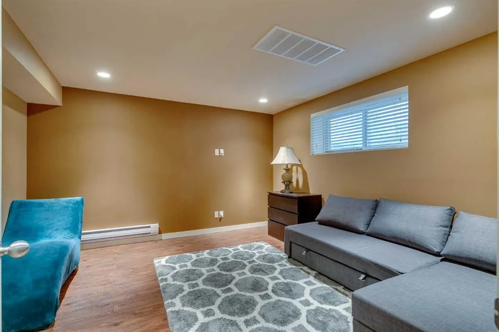 88 Cranford Crescent SE