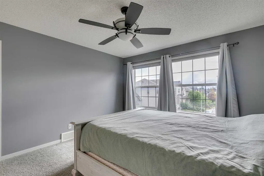 88 Cranford Crescent SE