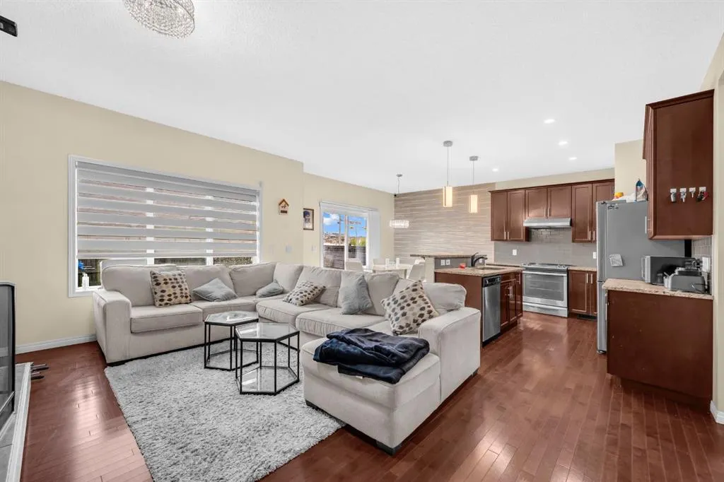 151 Martha's Meadows Close NE