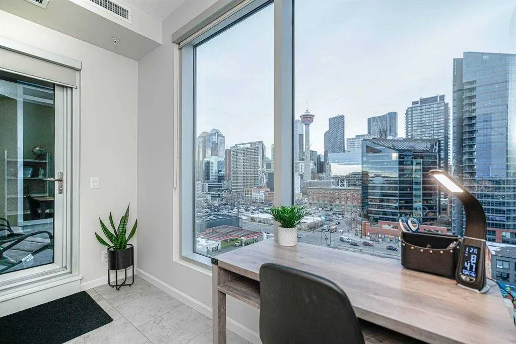 211 13 Avenue SE, #1004
